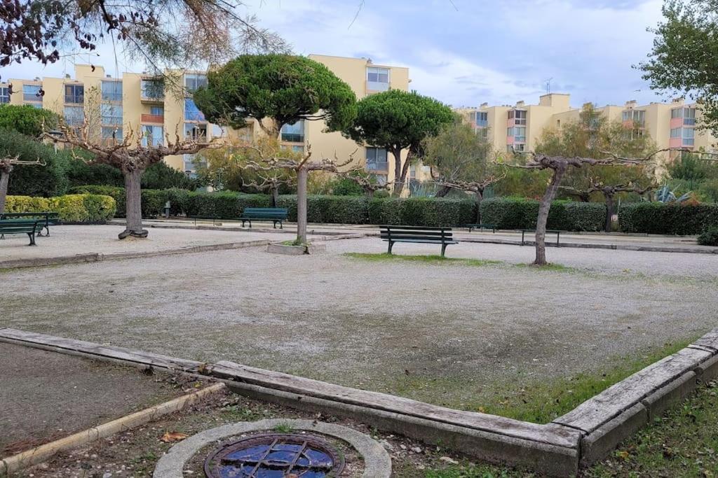 Comme A La Maison!!a 5 Min A Pied Plage,pkg Prive Le Grau-du-Roi