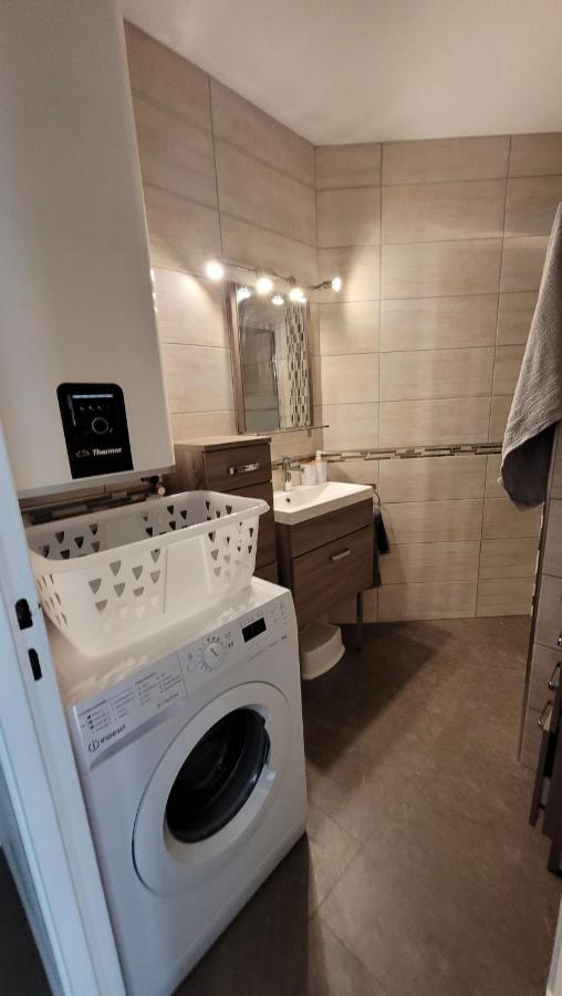 Apartment Comme A La Maison!!a 5 Min A Pied Plage,pkg Prive Le Grau-du-Roi